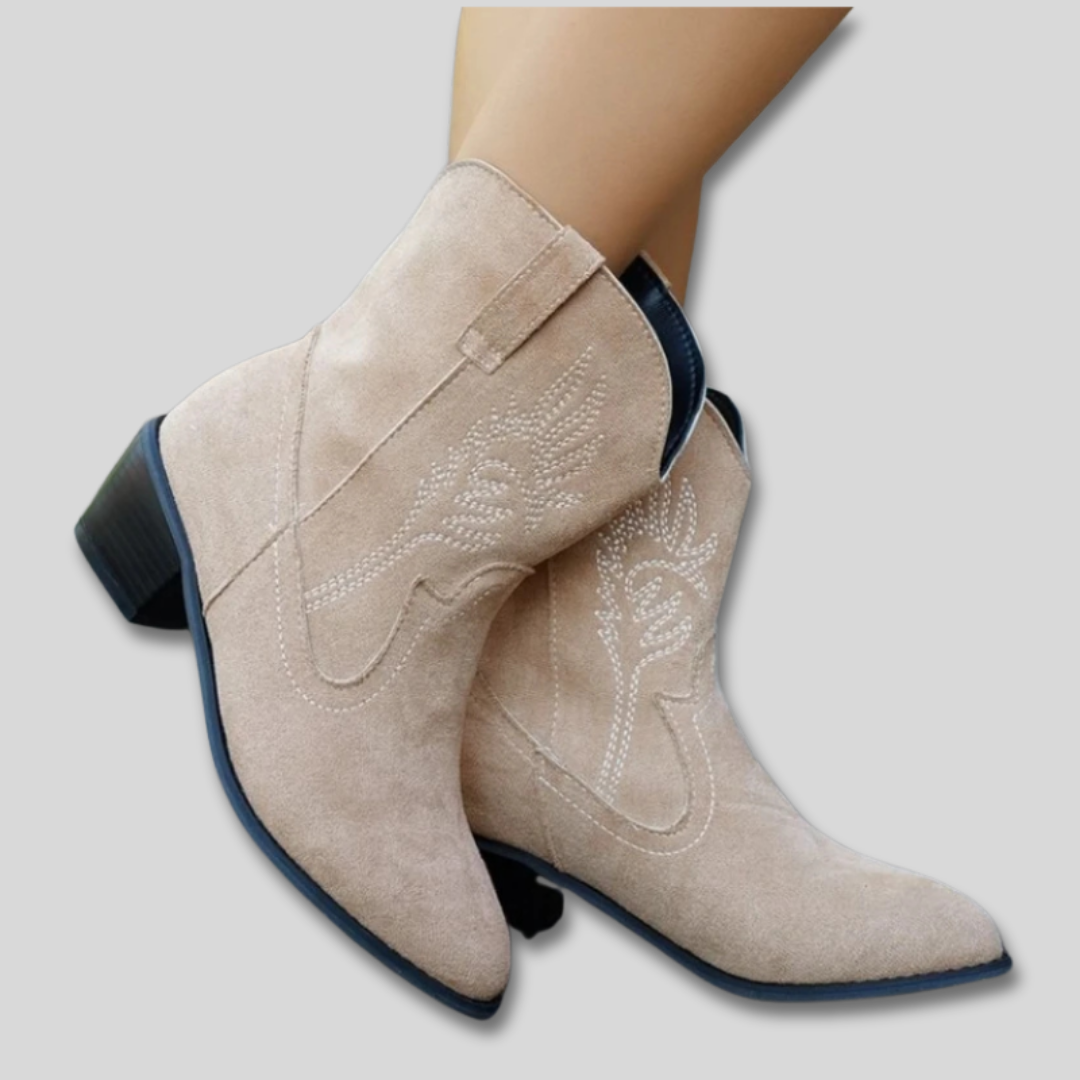 Zephyra - Embroidered Classic Cowboy Boots