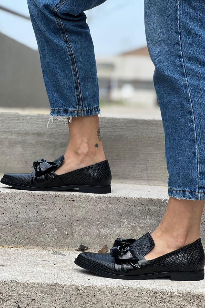 Iris™ | Flat Leopard Moccasins