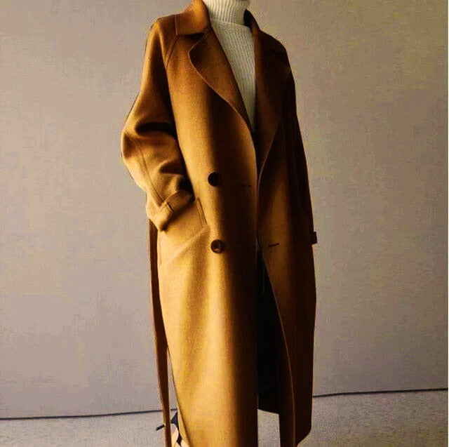 Victoria - Sophisticated Long Overcoat