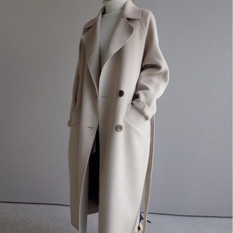 Victoria - Sophisticated Long Overcoat