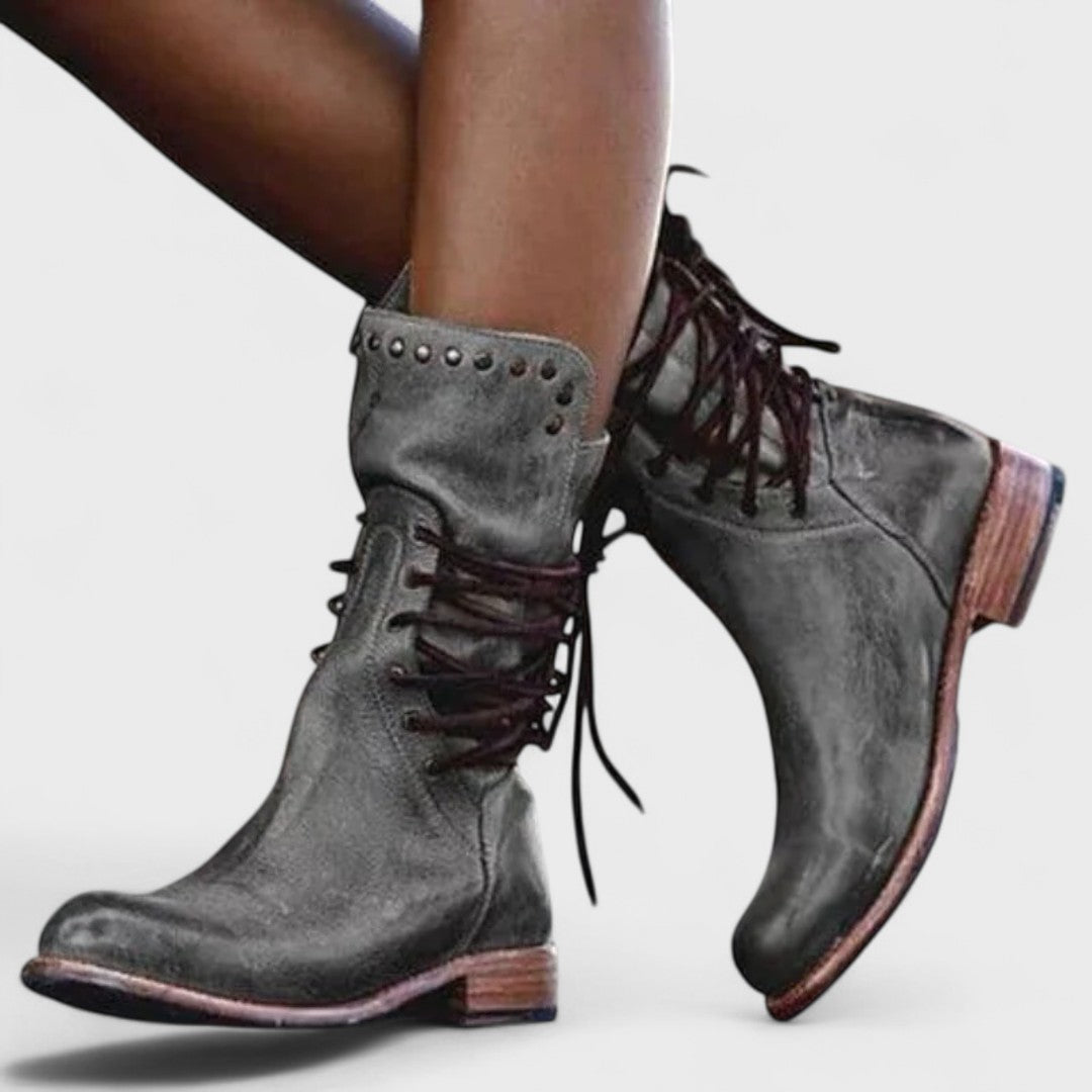 Aruna - Elegant and Comfortable Boots