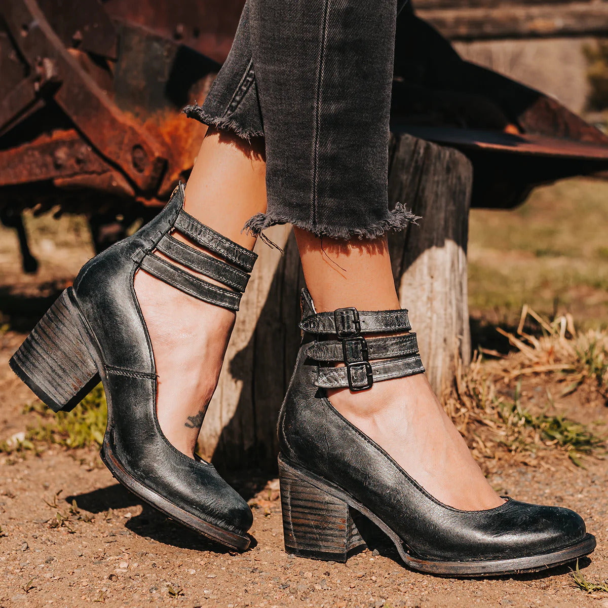 Mira™ | Minimalist Leather Sandal