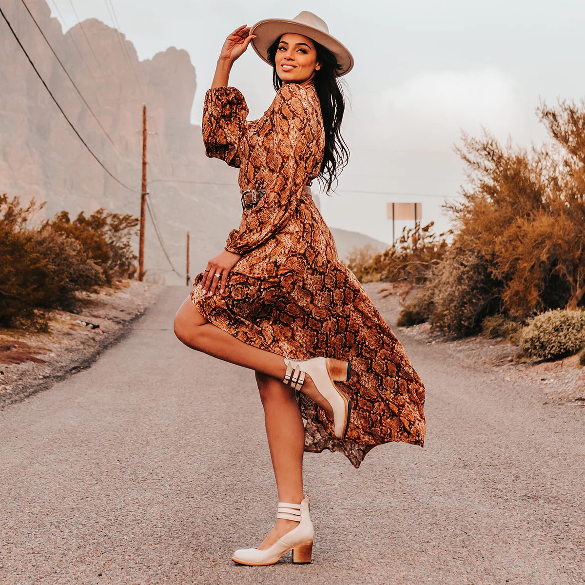 Mira™ | Minimalist Leather Sandal