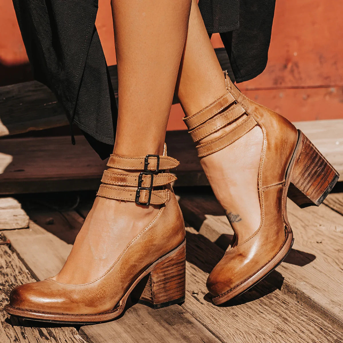 Mira™ | Minimalist Leather Sandal