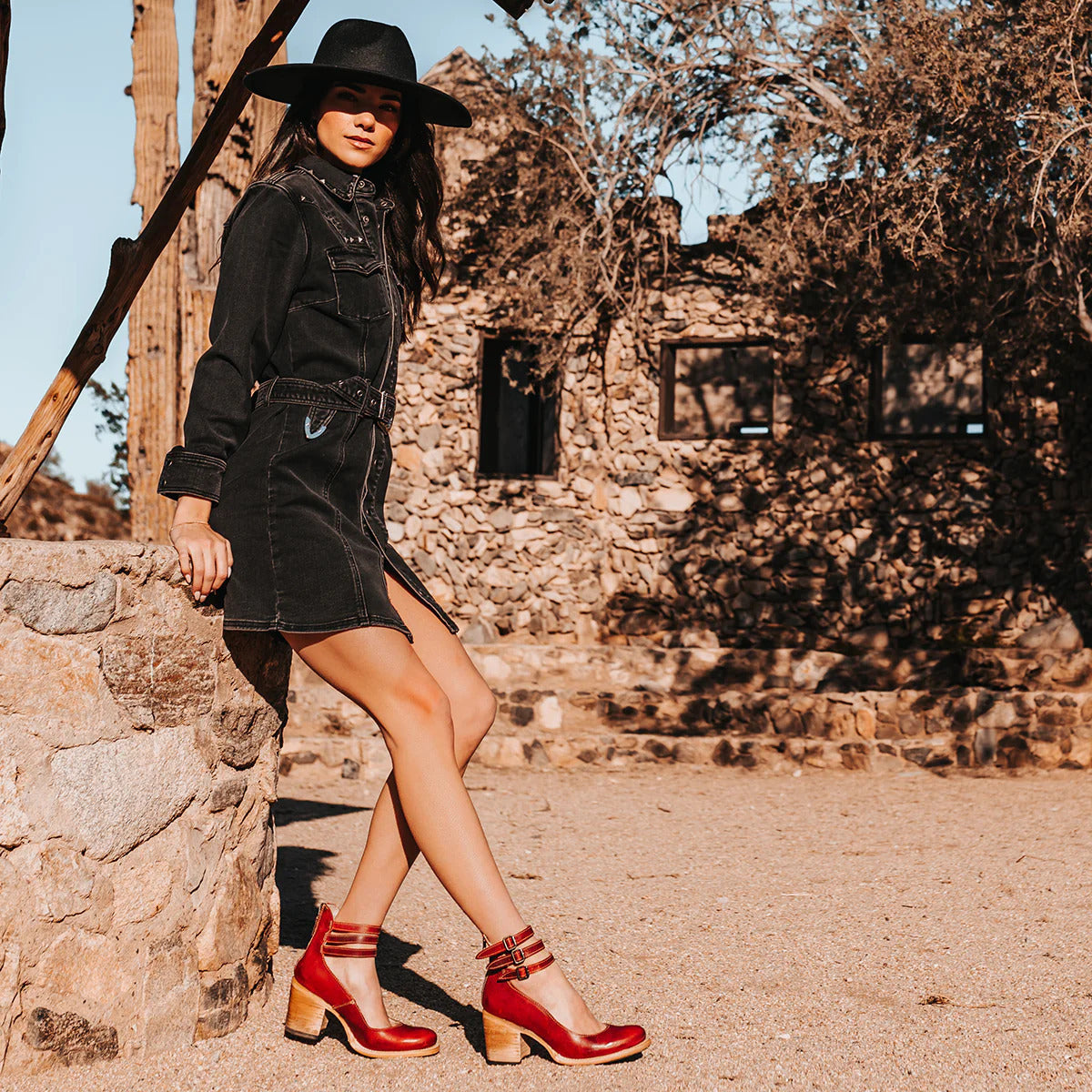 Mira™ | Minimalist Leather Sandal